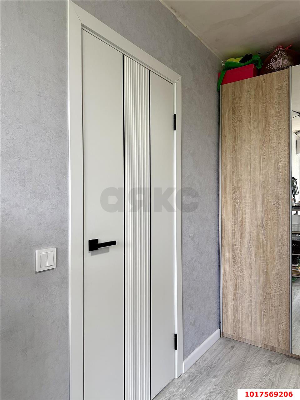 Фото №2: 1-комнатная квартира <span class="whitespace-nowrap">42 м²</span>, <span class="whitespace-nowrap">3/12 эт.</span> - Краснодар, Прикубанский внутригородской округ, мкр. Новый, ул. 9-я Тихая, 25