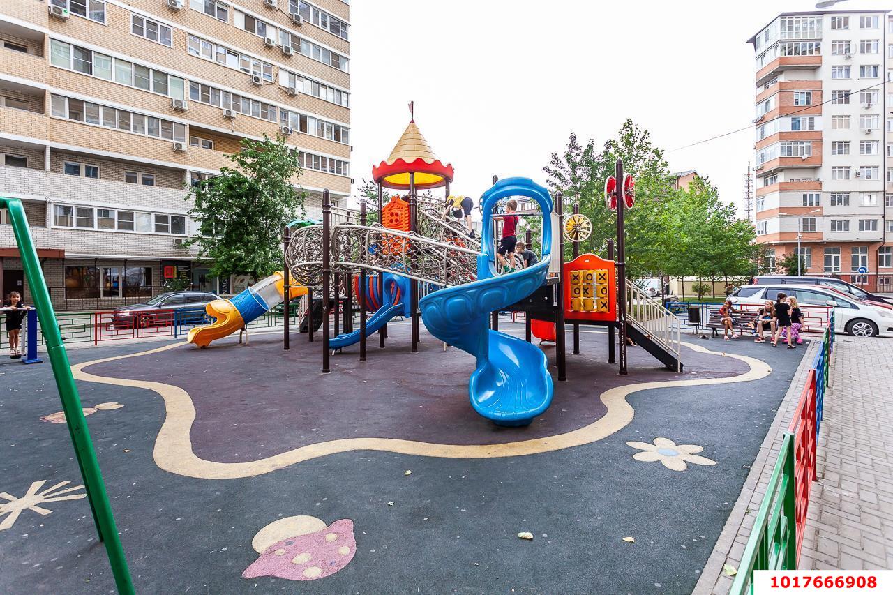 Фото №12: 1-комнатная квартира <span class="whitespace-nowrap">38 м²</span>, <span class="whitespace-nowrap">14/17 эт.</span> - Краснодар, Прикубанский внутригородской округ, Музыкальный, мкр. ЖК Светлый, ул. Московская, 144к1