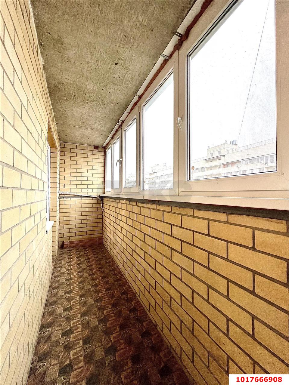 Фото №11: 1-комнатная квартира <span class="whitespace-nowrap">38 м²</span>, <span class="whitespace-nowrap">14/17 эт.</span> - Краснодар, Прикубанский внутригородской округ, Музыкальный, мкр. ЖК Светлый, ул. Московская, 144к1