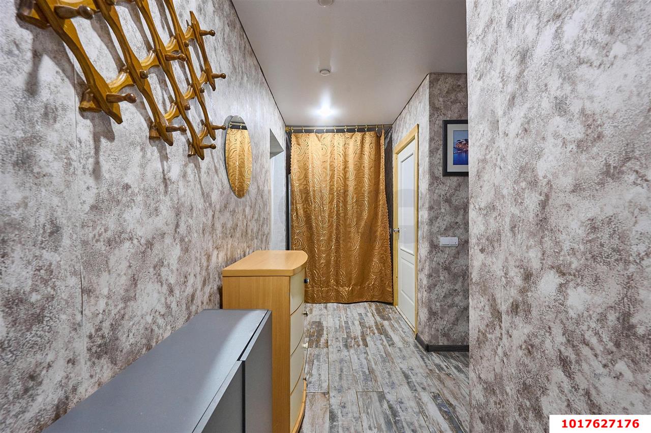 Фото №4: 2-комнатная квартира <span class="whitespace-nowrap">47 м²</span>, <span class="whitespace-nowrap">3/5 эт.</span> - Краснодар, Западный внутригородской округ, мкр. Горгаз, ул. Южная, 26