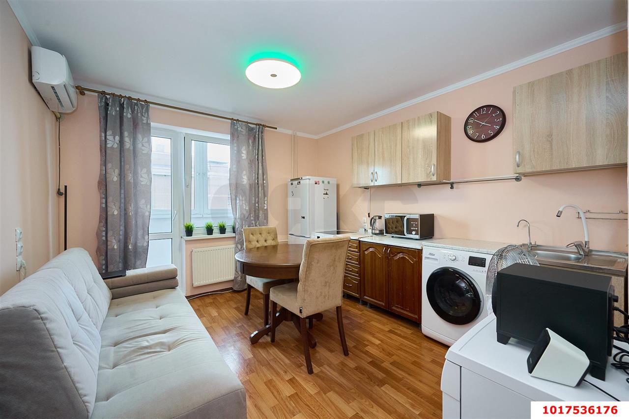 Фото №2: 1-комнатная квартира <span class="whitespace-nowrap">48 м²</span>, <span class="whitespace-nowrap">14/16 эт.</span> - Краснодар, Прикубанский внутригородской округ, Отделение № 1 совхоза Солнечный, мкр. Фестивальный, ул. Атарбекова, 5/1