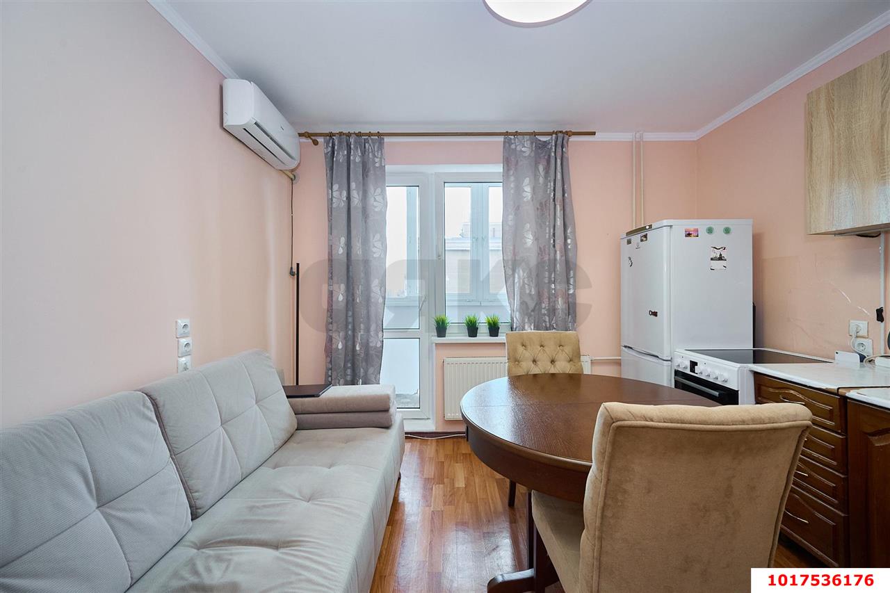 Фото №1: 1-комнатная квартира <span class="whitespace-nowrap">48 м²</span>, <span class="whitespace-nowrap">14/16 эт.</span> - Краснодар, Прикубанский внутригородской округ, Отделение № 1 совхоза Солнечный, мкр. Фестивальный, ул. Атарбекова, 5/1