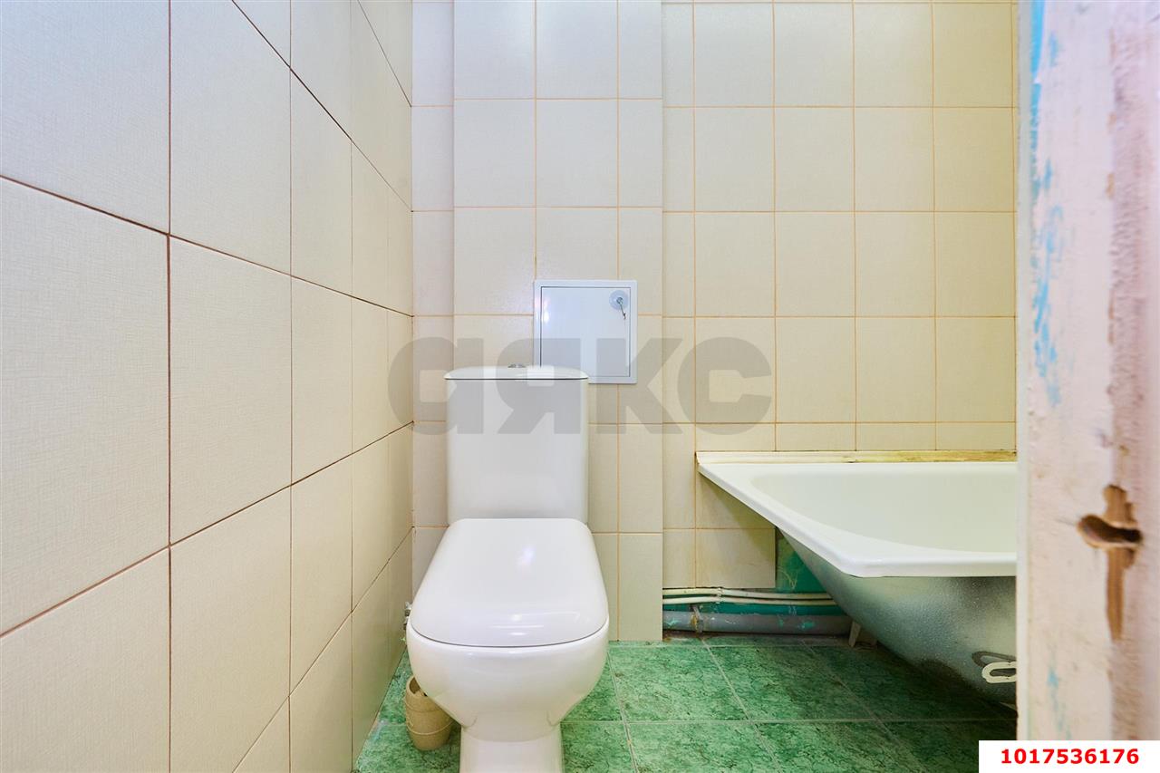 Фото №10: 1-комнатная квартира <span class="whitespace-nowrap">48 м²</span>, <span class="whitespace-nowrap">14/16 эт.</span> - Краснодар, Прикубанский внутригородской округ, Отделение № 1 совхоза Солнечный, мкр. Фестивальный, ул. Атарбекова, 5/1