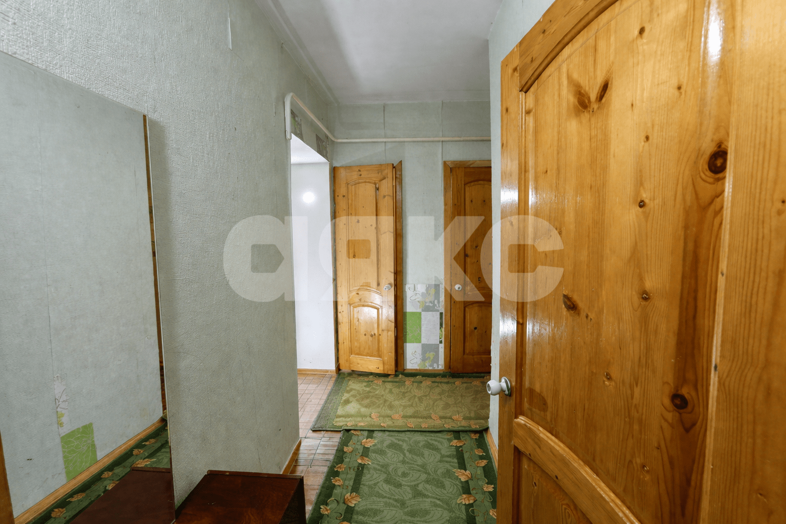Фото №5: 2-комнатная квартира <span class="whitespace-nowrap">53 м²</span>, <span class="whitespace-nowrap">1/3 эт.</span> - Кореновск, ул. Нижняя, 4