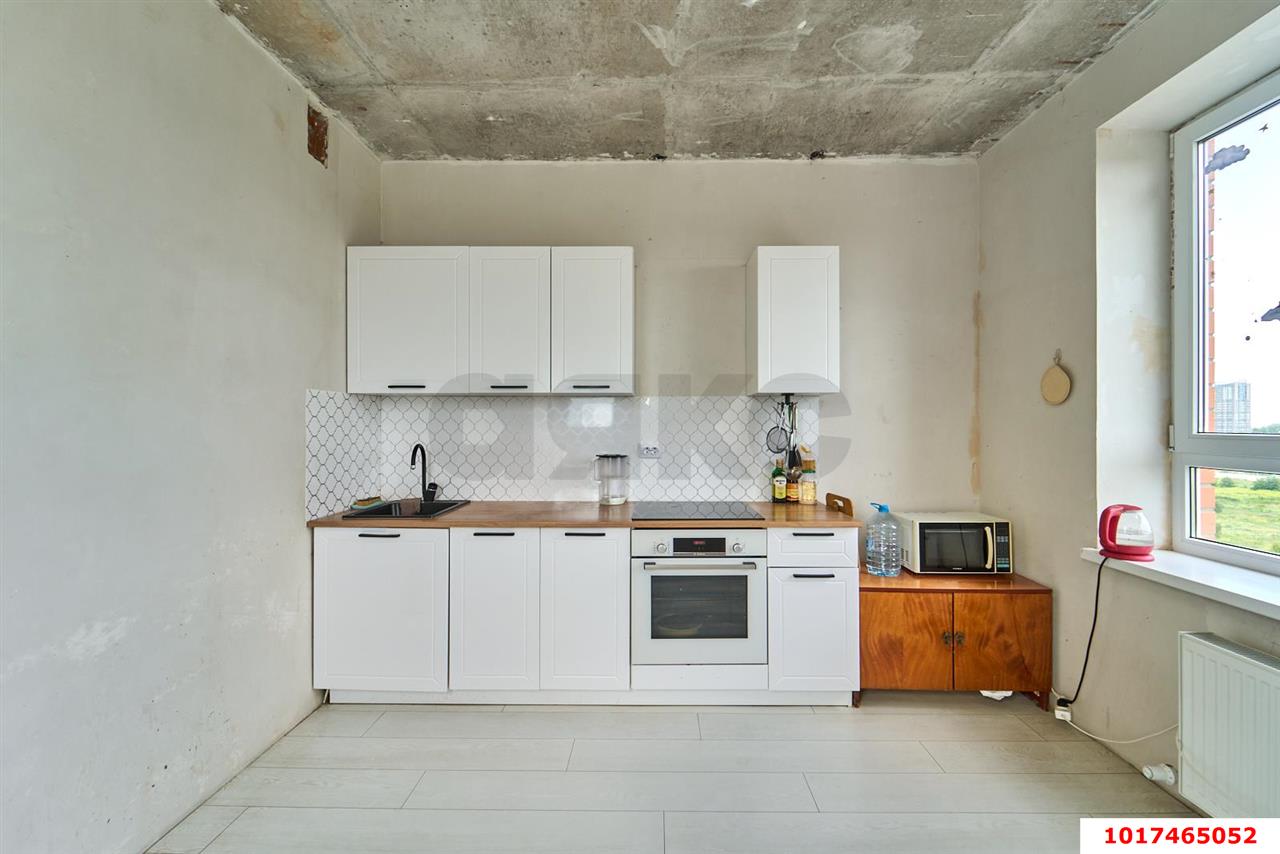 Фото №2: 2-комнатная квартира <span class="whitespace-nowrap">72 м²</span>, <span class="whitespace-nowrap">12/17 эт.</span> - Краснодар, Карасунский внутригородской округ, мкр. ЖК Восточный Парк, ул. Трудовой Славы, 62Ак1