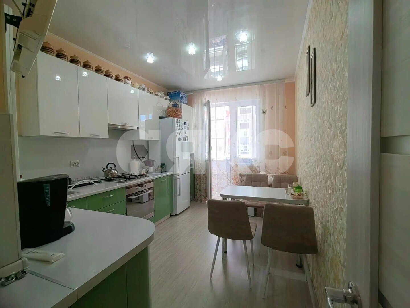 Фото №3: 1-комнатная квартира <span class="whitespace-nowrap">46 м²</span>, <span class="whitespace-nowrap">2/9 эт.</span> - Анапа, Парковый, мкр. ЖК Радуга, ул. Парковая, 64к5