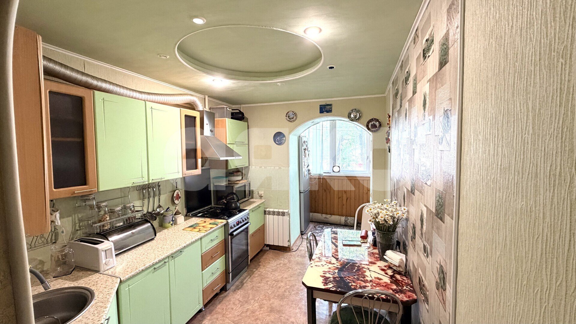 Фото №4: 2-комнатная квартира <span class="whitespace-nowrap">48 м²</span>, <span class="whitespace-nowrap">1/9 эт.</span> - Майкоп, мкр. квартал Черёмушки, ул. Пионерская, 381