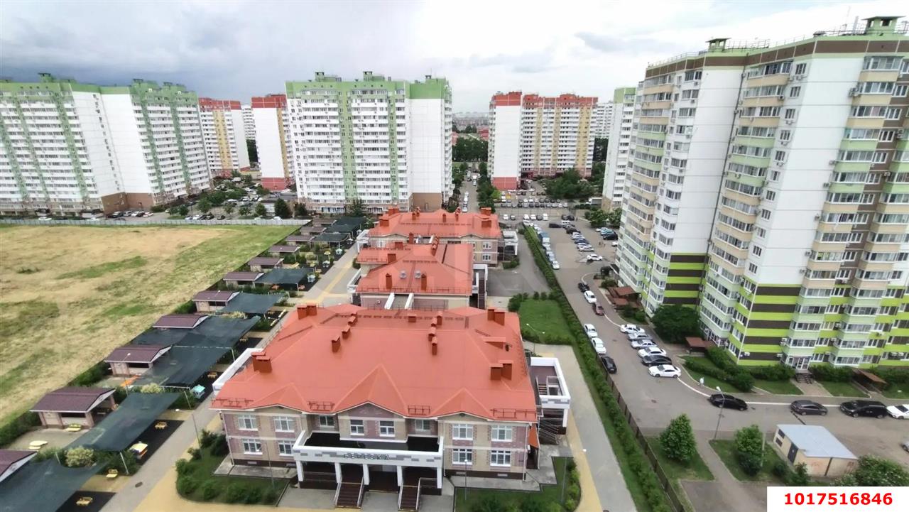 Фото №10: 1-комнатная квартира <span class="whitespace-nowrap">41 м²</span>, <span class="whitespace-nowrap">14/16 эт.</span> - Краснодар, Прикубанский внутригородской округ, мкр. Восточно-Кругликовский, ул. Героя Владислава Посадского, 50
