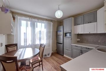 Фото №1: 1-комнатная квартира <span class="whitespace-nowrap">41 м²</span>, <span class="whitespace-nowrap">14/16 эт.</span> - Краснодар, мкр. Восточно-Кругликовский, ул. Героя Владислава Посадского, 50