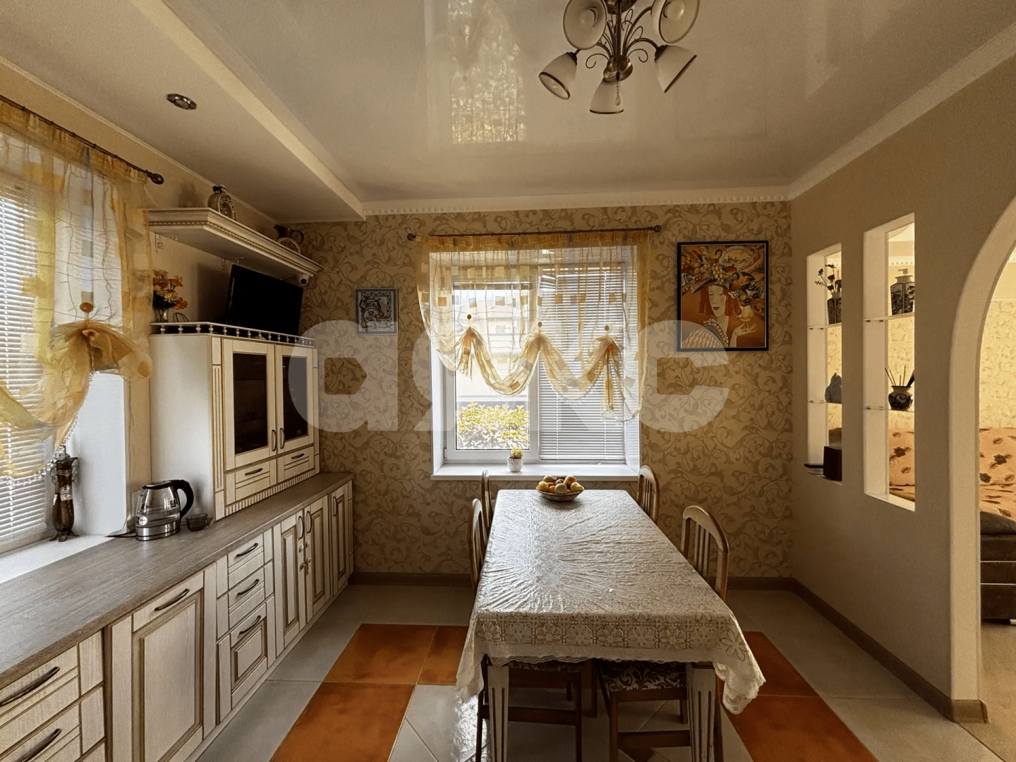 Фото №6: Коттедж <span class="whitespace-nowrap">254 м²</span> <span class="whitespace-nowrap">+ 15 сот.</span>, <span class="whitespace-nowrap">2 эт.</span> - Киляковка, мкр. КП Солнечная поляна, пер. Звёздный