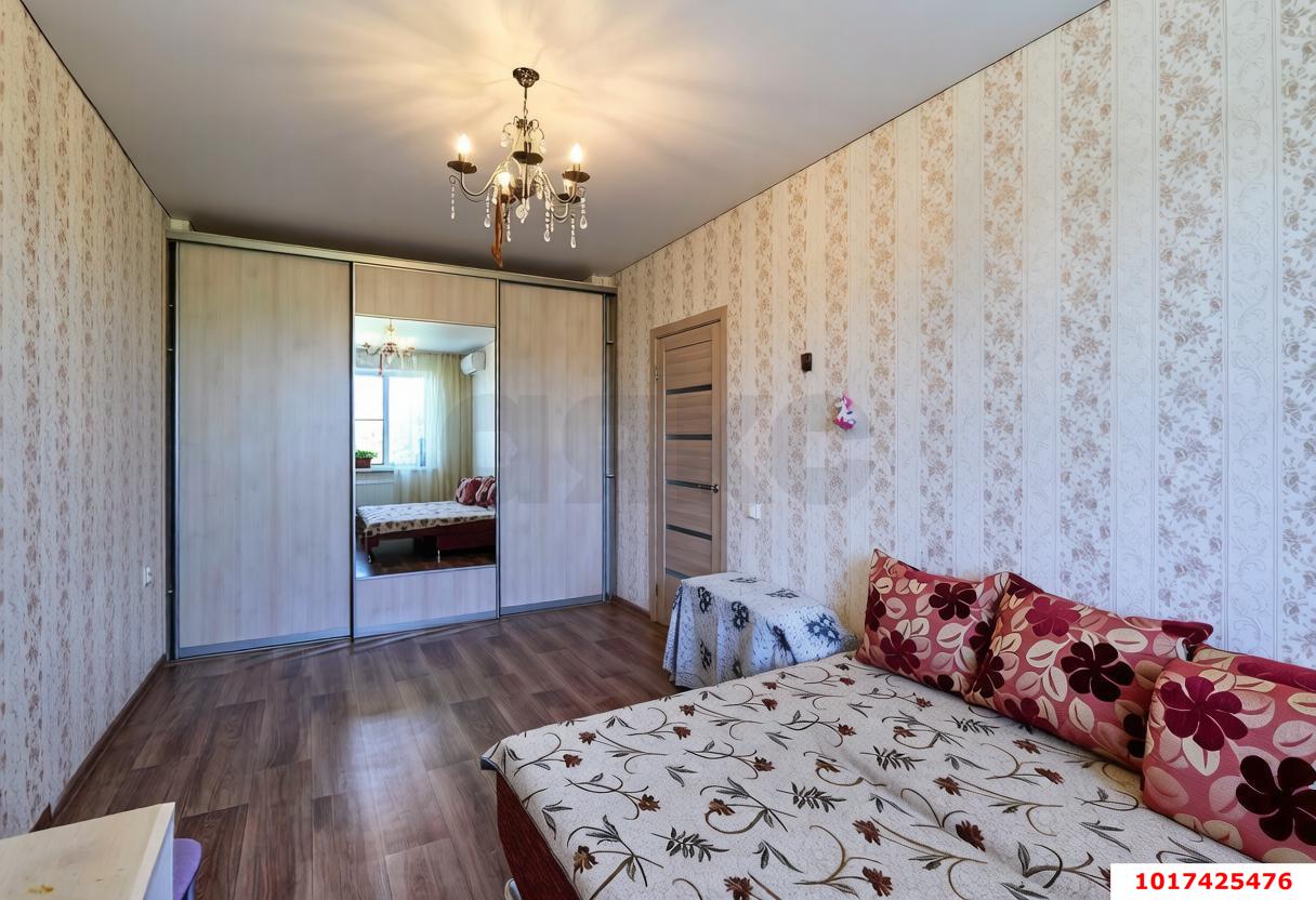 Фото №4: 1-комнатная квартира <span class="whitespace-nowrap">34 м²</span>, <span class="whitespace-nowrap">3/3 эт.</span> - Краснодар, Прикубанский внутригородской округ, мкр. жилой комплекс Россинский, пр-д 1-й Краснодарский, 2к4