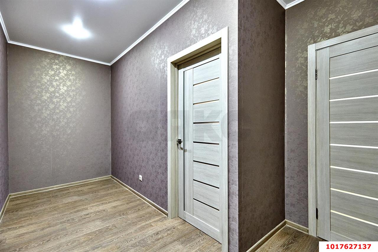 Фото №8: 1-комнатная квартира <span class="whitespace-nowrap">46 м²</span>, <span class="whitespace-nowrap">7/10 эт.</span> - Краснодар, Центральный внутригородской округ, мкр. Центральный, ул. Пашковская, 83