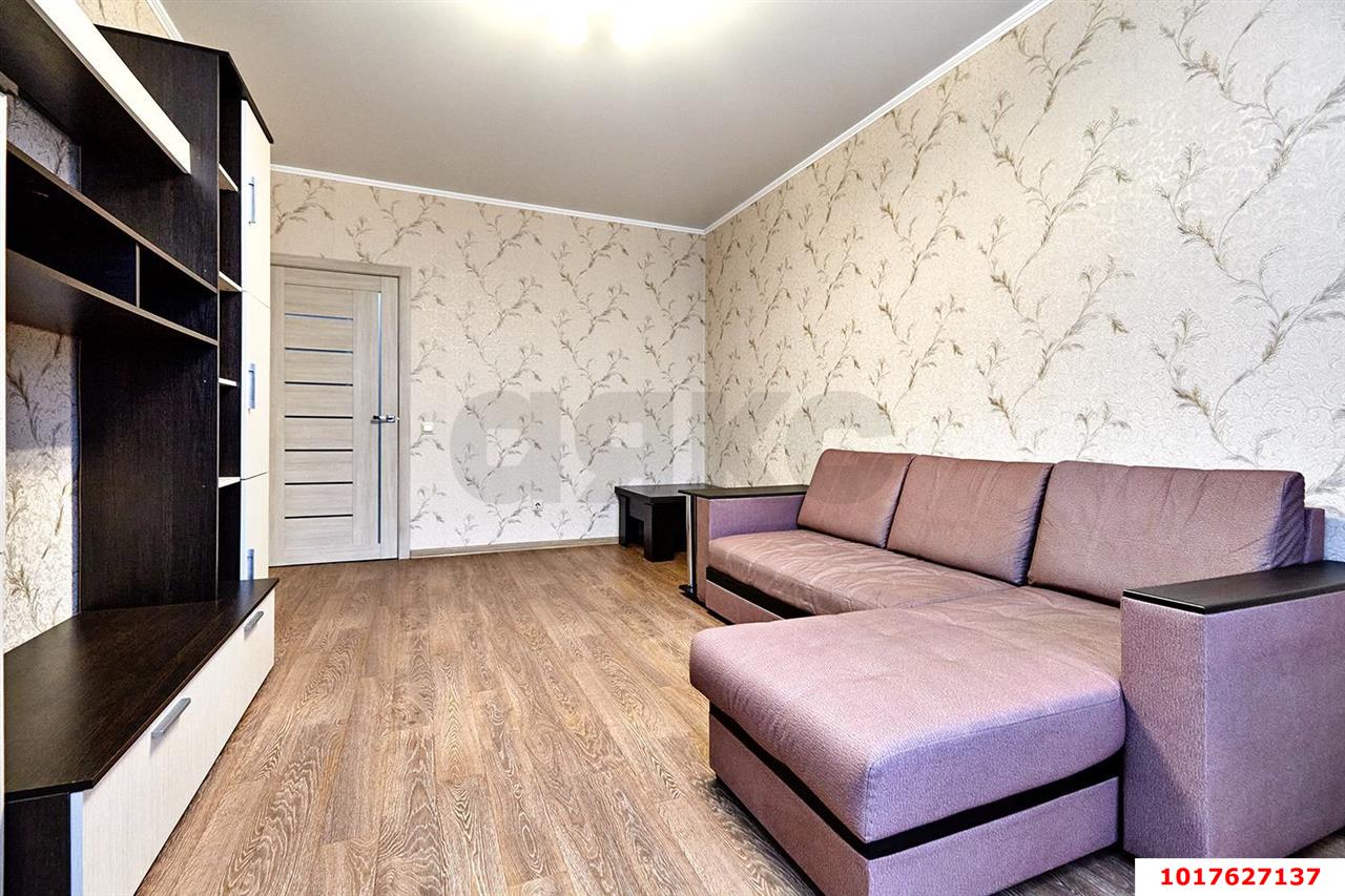 Фото №2: 1-комнатная квартира <span class="whitespace-nowrap">46 м²</span>, <span class="whitespace-nowrap">7/10 эт.</span> - Краснодар, Центральный внутригородской округ, мкр. Центральный, ул. Пашковская, 83