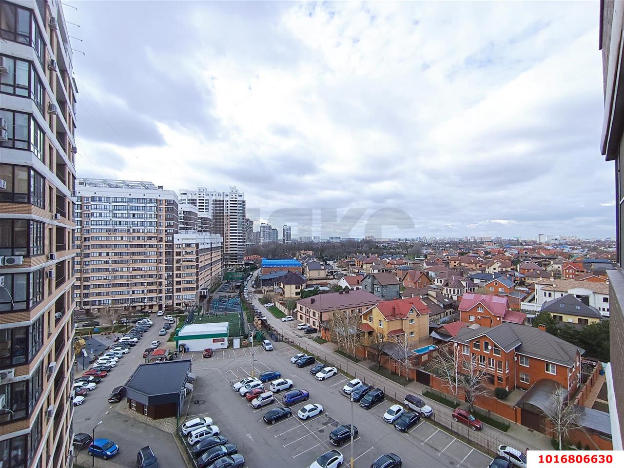 Фото №2: 3-комнатная квартира <span class="whitespace-nowrap">84 м²</span>, <span class="whitespace-nowrap">10/15 эт.</span> - Краснодар, Карасунский внутригородской округ, жилой комплекс Империал, ж/м Пашковский, ул. Леонида Лаврова, 8к3