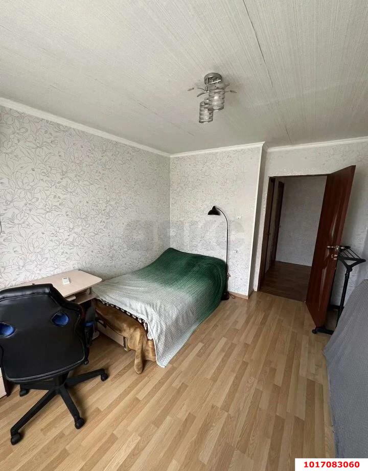 Фото №2: 2-комнатная квартира <span class="whitespace-nowrap">56 м²</span>, <span class="whitespace-nowrap">1/3 эт.</span> - Южный, ул. Садовая, 9