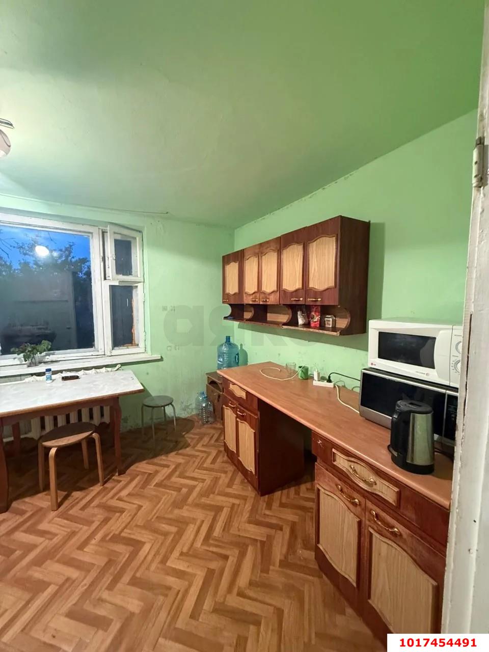 Фото №9: Дом <span class="whitespace-nowrap">107 м²</span> <span class="whitespace-nowrap">+ 10 сот.</span>, <span class="whitespace-nowrap">1 эт.</span> - Тахтамукай, ул. Южная, 65