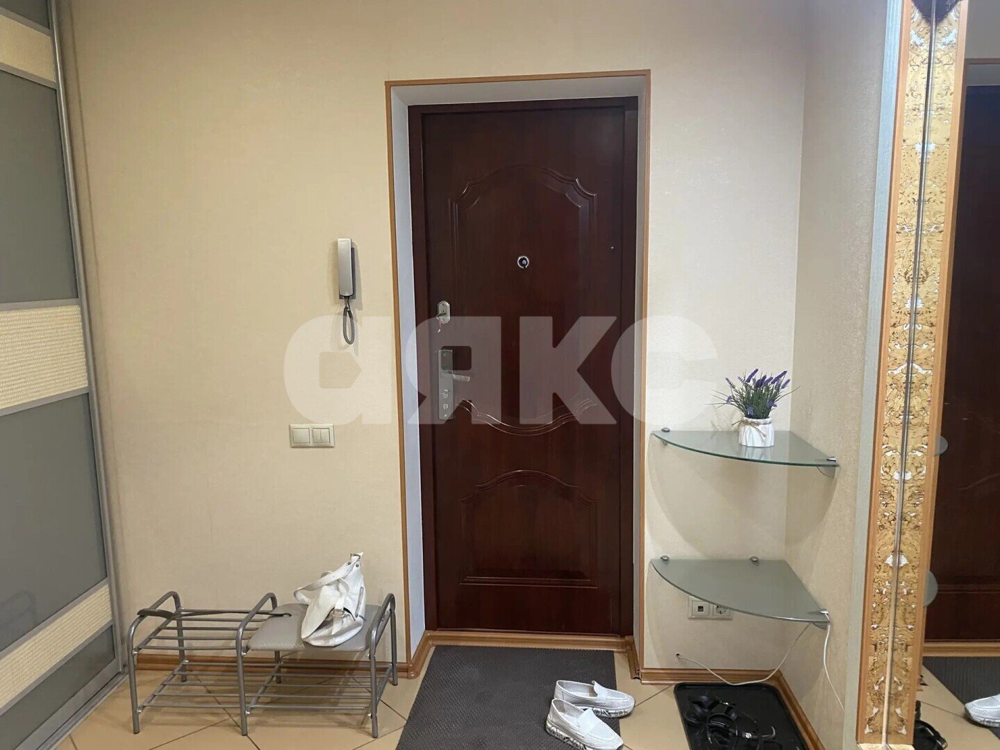 Фото №6: 1-комнатная квартира <span class="whitespace-nowrap">50 м²</span>, <span class="whitespace-nowrap">6/11 эт.</span> - Волгоград, р. Краснооктябрьский, ул. Маршала Ерёменко, 44