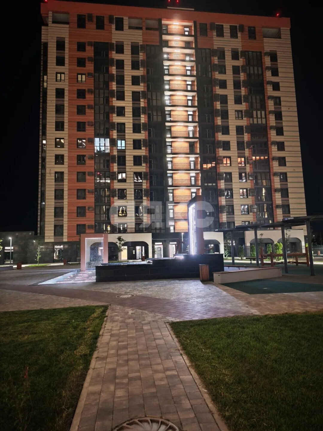 Фото №9: 3-комнатная квартира <span class="whitespace-nowrap">74 м²</span>, <span class="whitespace-nowrap">13/14 эт.</span> - Армавир, мкр. Кирпичный, ул. Северная, 8