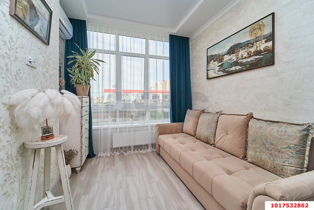 Фото №2: 1-комнатная квартира <span class="whitespace-nowrap">45 м²</span>, <span class="whitespace-nowrap">2/4 эт.</span> - Краснодар, Прикубанский внутригородской округ, мкр. Фестивальный, ул. Сергея Михалёва, 2А