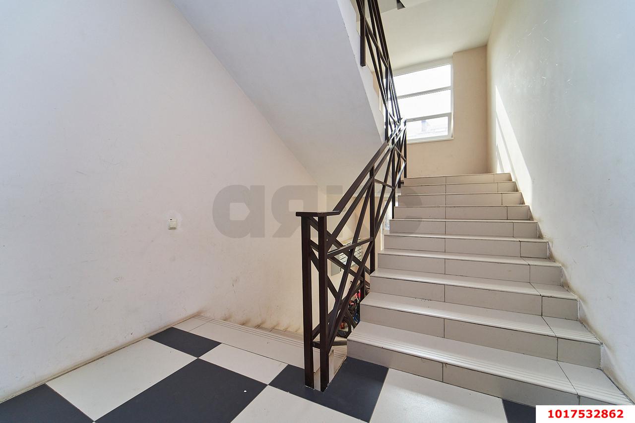 Фото №10: 1-комнатная квартира <span class="whitespace-nowrap">45 м²</span>, <span class="whitespace-nowrap">2/4 эт.</span> - Краснодар, Прикубанский внутригородской округ, мкр. Фестивальный, ул. Сергея Михалёва, 2А