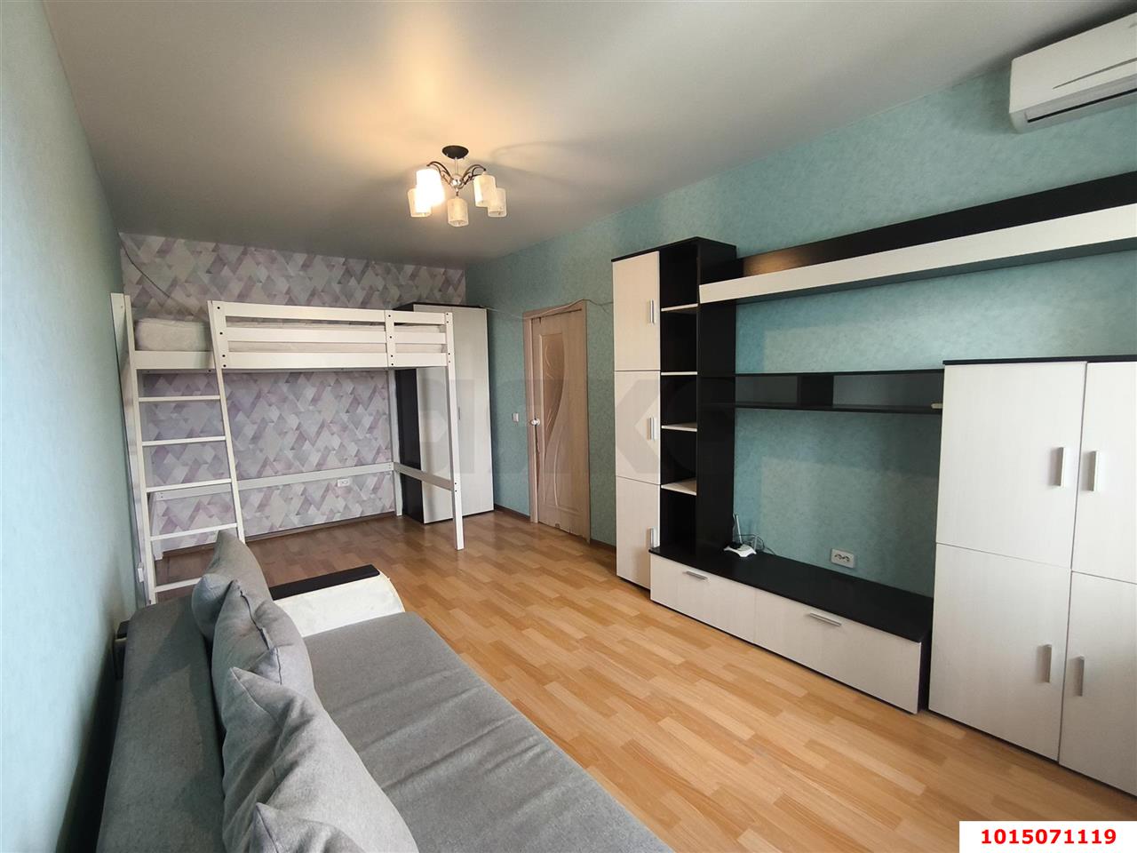 Фото №3: 1-комнатная квартира <span class="whitespace-nowrap">40 м²</span>, <span class="whitespace-nowrap">4/5 эт.</span> - Краснодар, Прикубанский внутригородской округ, мкр. Славянский, ул. Заполярная, 52
