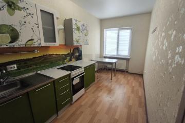 Фото №1: 1-комнатная квартира <span class="whitespace-nowrap">41 м²</span>, <span class="whitespace-nowrap">4/5 эт.</span> - Краснодар, мкр. Славянский, ул. Заполярная, 52