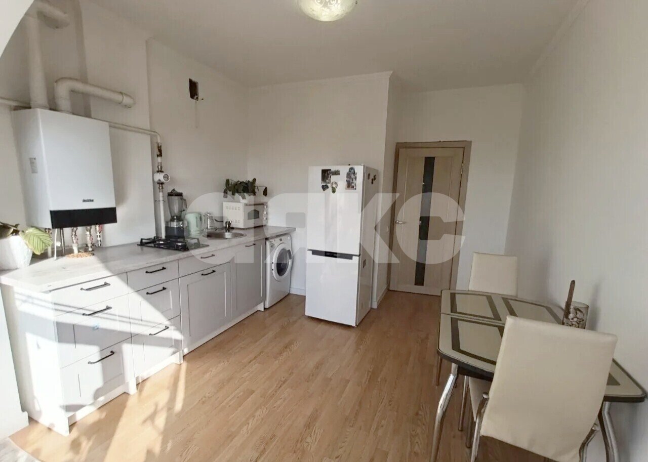 Фото №4: 1-комнатная квартира <span class="whitespace-nowrap">49 м²</span>, <span class="whitespace-nowrap">4/4 эт.</span> - Горячий Ключ, мкр. Развилка, ул. Ярославского, 146Ек2