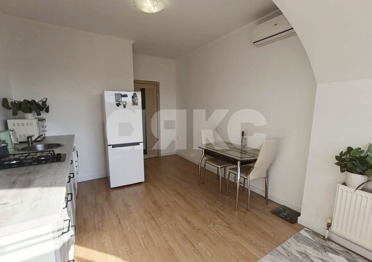 Фото №5: 1-комнатная квартира <span class="whitespace-nowrap">49 м²</span>, <span class="whitespace-nowrap">4/4 эт.</span> - Горячий Ключ, мкр. Развилка, ул. Ярославского, 146Ек2