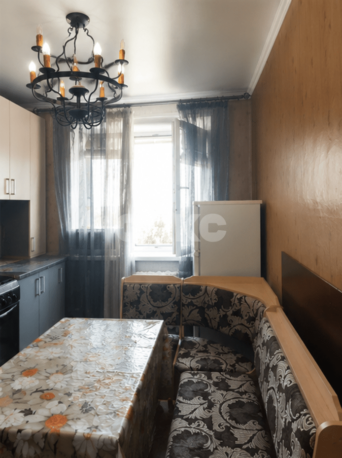 Фото №7: 2-комнатная квартира <span class="whitespace-nowrap">49 м²</span>, <span class="whitespace-nowrap">9/9 эт.</span> - Мелитополь, р. Микро, б-р 30-летия Победы, 1
