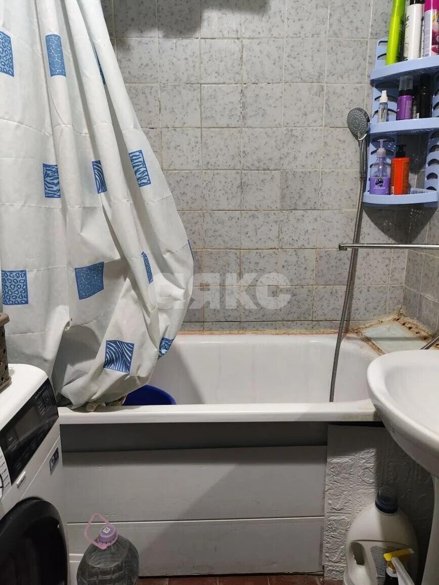 Фото №10: 2-комнатная квартира <span class="whitespace-nowrap">49 м²</span>, <span class="whitespace-nowrap">9/9 эт.</span> - Мелитополь, р. Микро, б-р 30-летия Победы, 1