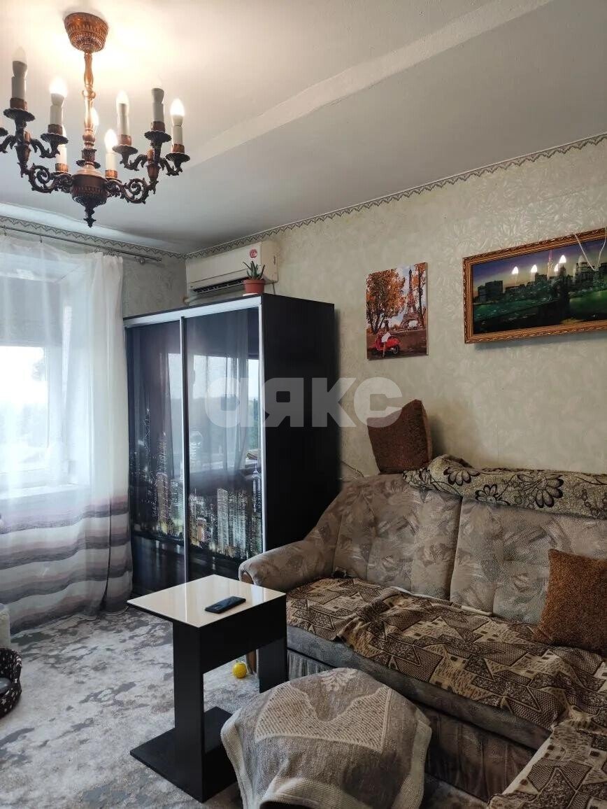 Фото №3: 2-комнатная квартира <span class="whitespace-nowrap">49 м²</span>, <span class="whitespace-nowrap">9/9 эт.</span> - Мелитополь, р. Микро, б-р 30-летия Победы, 1