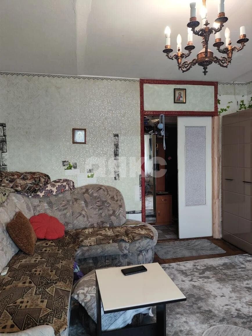 Фото №2: 2-комнатная квартира <span class="whitespace-nowrap">49 м²</span>, <span class="whitespace-nowrap">9/9 эт.</span> - Мелитополь, р. Микро, б-р 30-летия Победы, 1