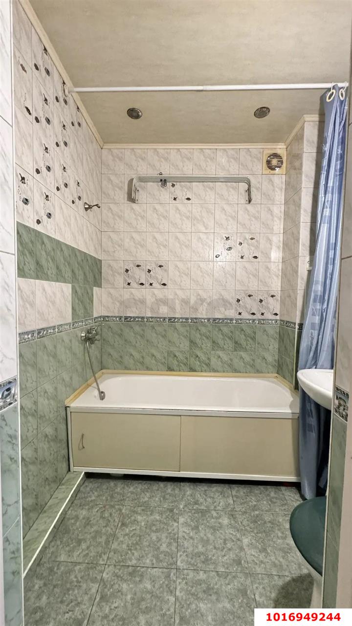 Фото №10: 1-комнатная квартира <span class="whitespace-nowrap">34 м²</span>, <span class="whitespace-nowrap">2/3 эт.</span> - Краснодар, Центральный внутригородской округ, мкр. Центральный, ул. Володи Головатого, 435/1
