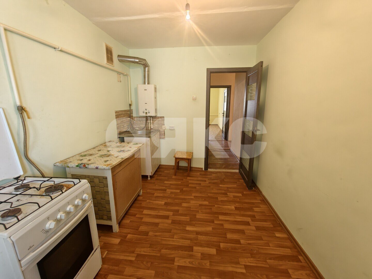 Фото №2: 3-комнатная квартира <span class="whitespace-nowrap">60 м²</span>, <span class="whitespace-nowrap">1/2 эт.</span> - Кореновск, мкр. 2-й квартал, ул. Щорса, 67А