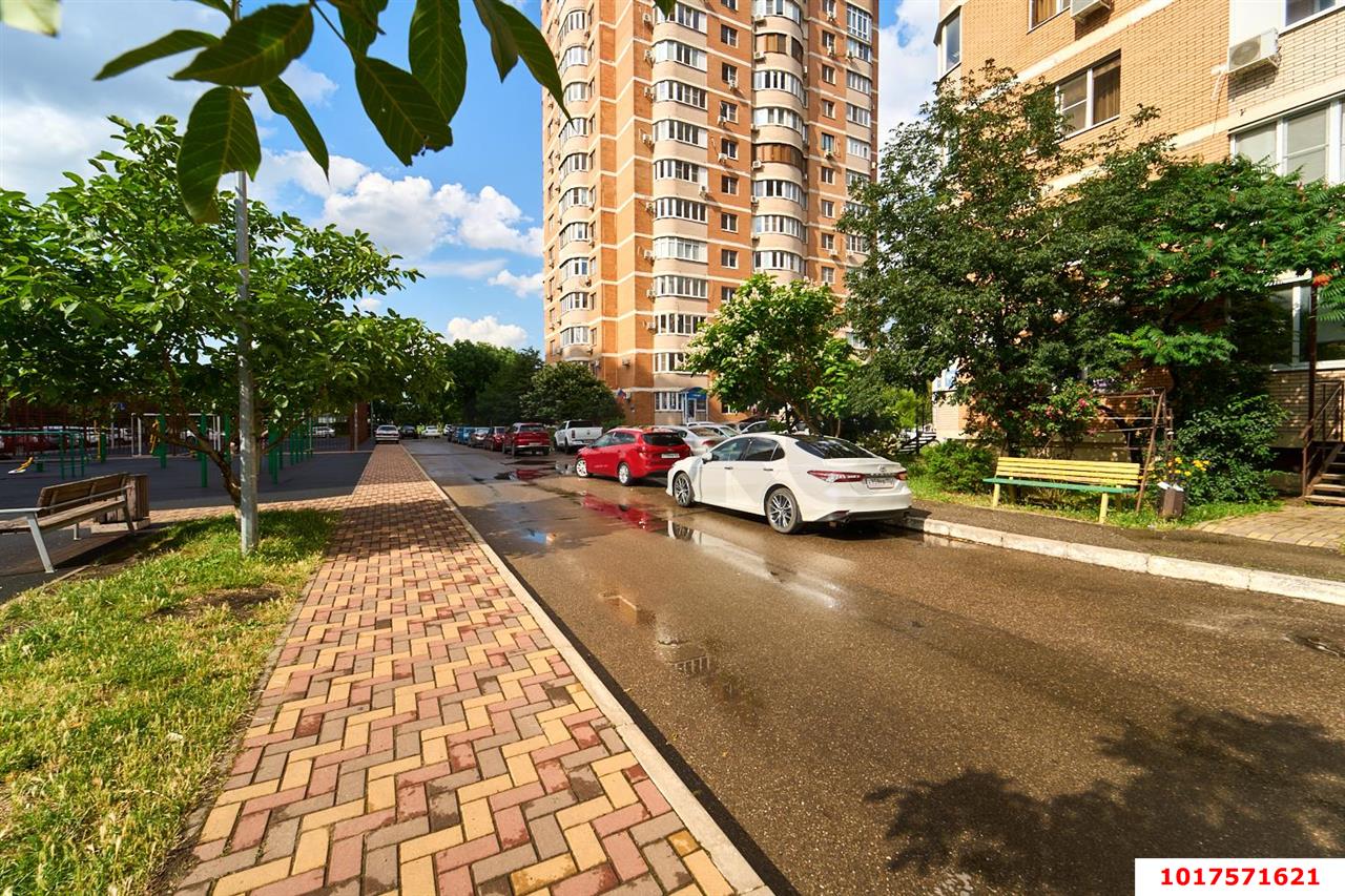 Фото №18: 1-комнатная квартира <span class="whitespace-nowrap">62 м²</span>, <span class="whitespace-nowrap">12/17 эт.</span> - Краснодар, Прикубанский внутригородской округ, ЖК Валентина, мкр. 9-й километр, ул. Циолковского, 9