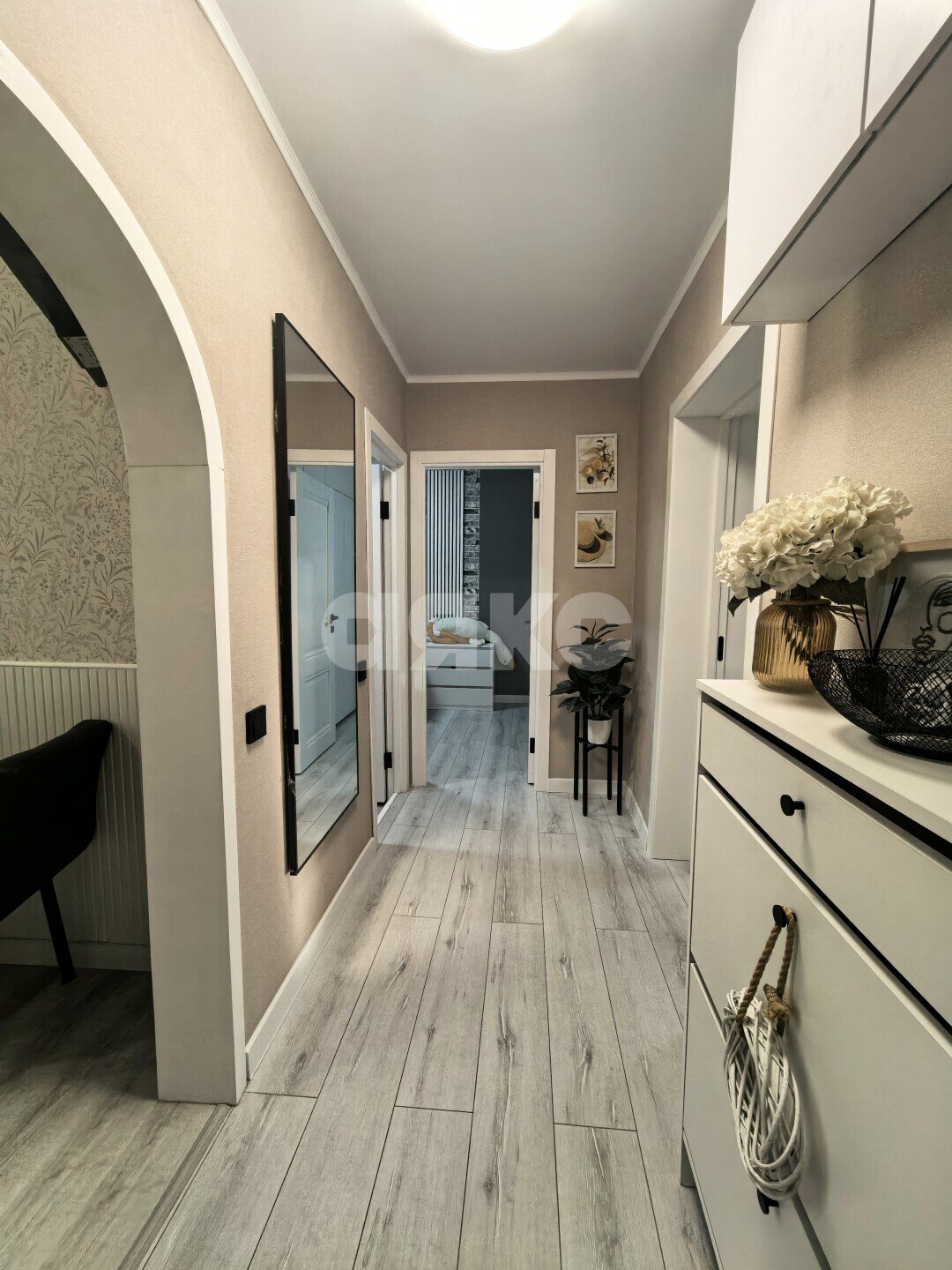 Фото №5: 2-комнатная квартира <span class="whitespace-nowrap">48 м²</span>, <span class="whitespace-nowrap">3/3 эт.</span> - Мариуполь, р. Жовтневый, ул. Фонтанная, 77