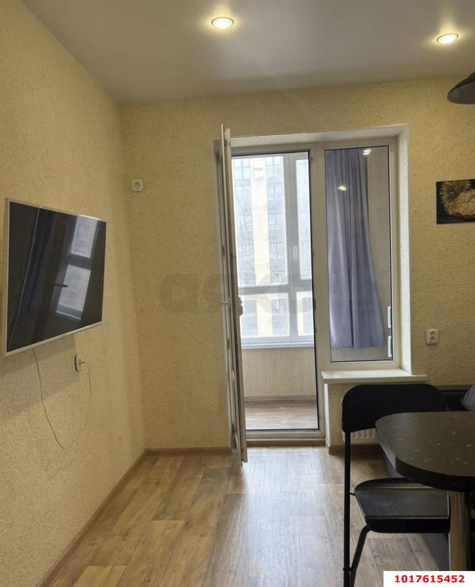 Фото №8: 1-комнатная квартира <span class="whitespace-nowrap">40 м²</span>, <span class="whitespace-nowrap">13/18 эт.</span> - Краснодар, Карасунский внутригородской округ, Хлопчато-бумажный Комбинат, мкр. жилой комплекс Элегант, ул. Сормовская, 1/6