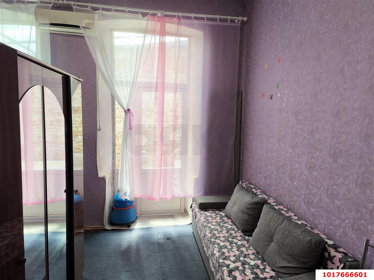 Фото №3: 1-комнатная квартира <span class="whitespace-nowrap">36 м²</span>, <span class="whitespace-nowrap">1/2 эт.</span> - Краснодар, Западный внутригородской округ, мкр. Центральный, ул. Рашпилевская, 58