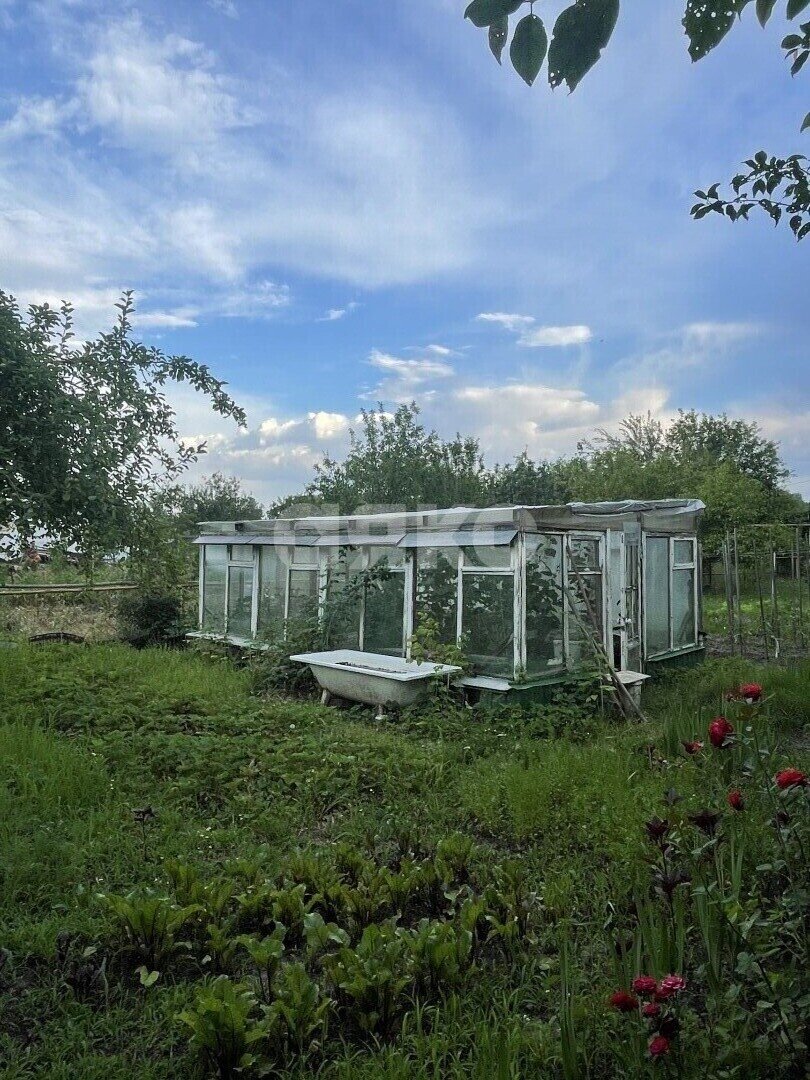 Фото №15: Дом <span class="whitespace-nowrap">89 м²</span> <span class="whitespace-nowrap">+ 10 сот.</span>, <span class="whitespace-nowrap">1 эт.</span> - Прикубанский, ул. Садовая
