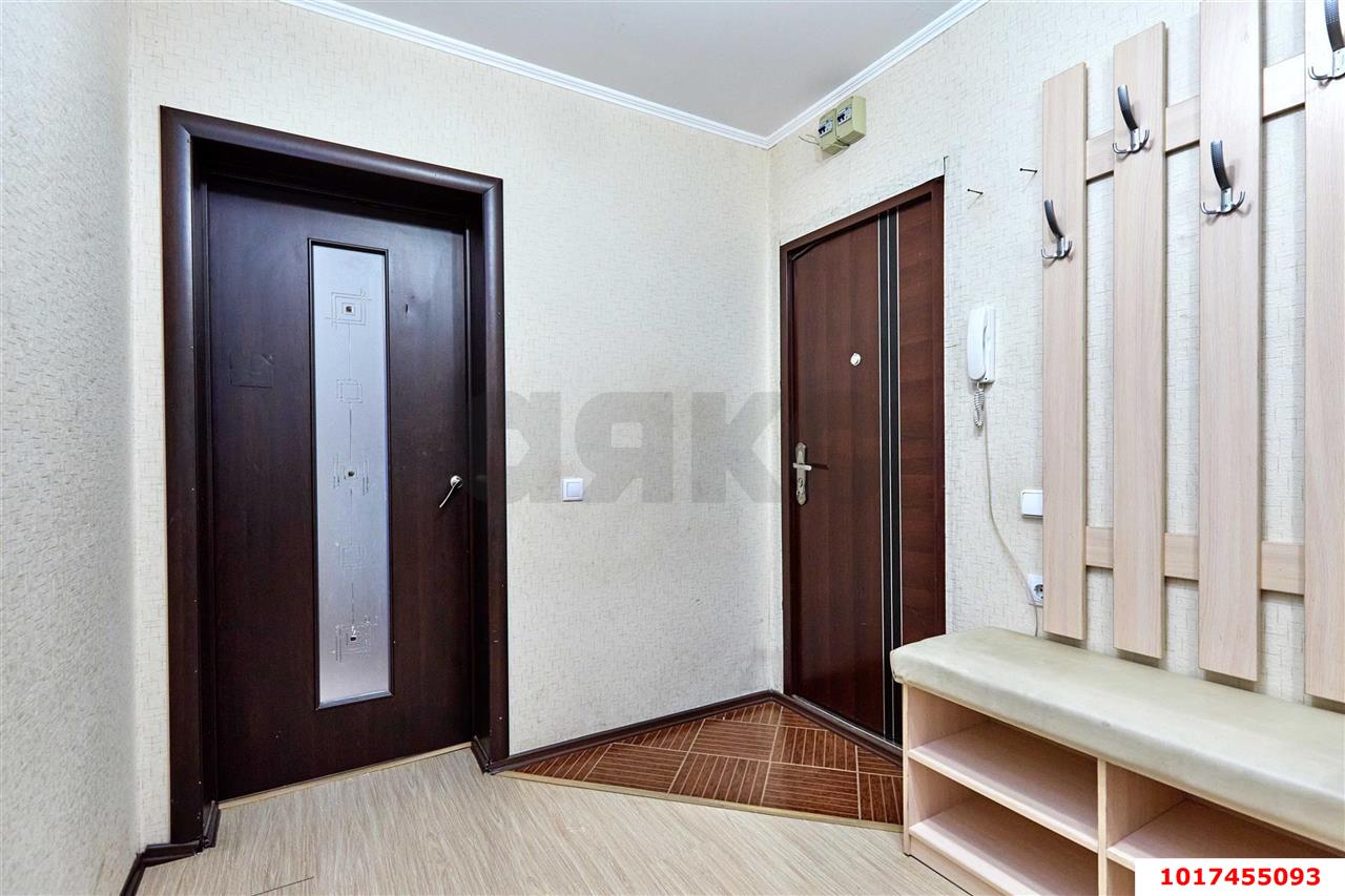 Фото №15: 3-комнатная квартира <span class="whitespace-nowrap">75 м²</span>, <span class="whitespace-nowrap">12/14 эт.</span> - Краснодар, Западный внутригородской округ, мкр. Юбилейный, пр-кт Чекистов, 24/1