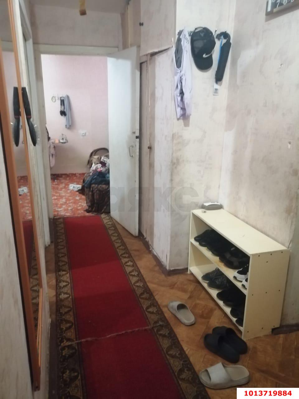 Фото №5: Торговое помещение <span class="whitespace-nowrap">47 м²</span>, <span class="whitespace-nowrap">1/9 эт.</span> - Краснодар, Карасунский внутригородской округ, мкр. Комсомольский, ул. Симферопольская, 40