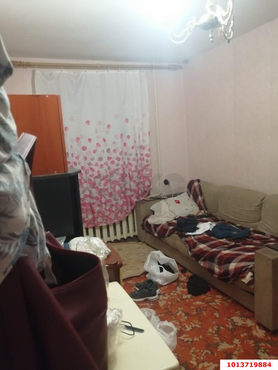 Фото №6: Торговое помещение <span class="whitespace-nowrap">47 м²</span>, <span class="whitespace-nowrap">1/9 эт.</span> - Краснодар, Карасунский внутригородской округ, мкр. Комсомольский, ул. Симферопольская, 40