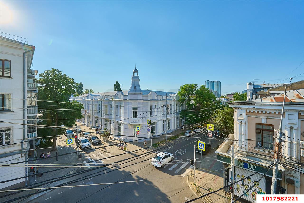 Фото №15: Офисное помещение <span class="whitespace-nowrap">320 м²</span>, <span class="whitespace-nowrap">4/4 эт.</span> - Краснодар, Центральный внутригородской округ, мкр. Центральный, ул. Чапаева, 94