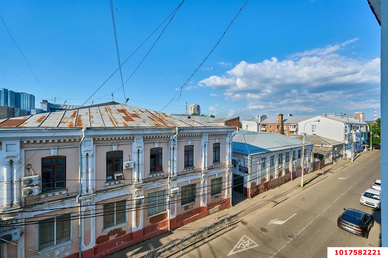 Фото №16: Офисное помещение <span class="whitespace-nowrap">320 м²</span>, <span class="whitespace-nowrap">4/4 эт.</span> - Краснодар, Центральный внутригородской округ, мкр. Центральный, ул. Чапаева, 94