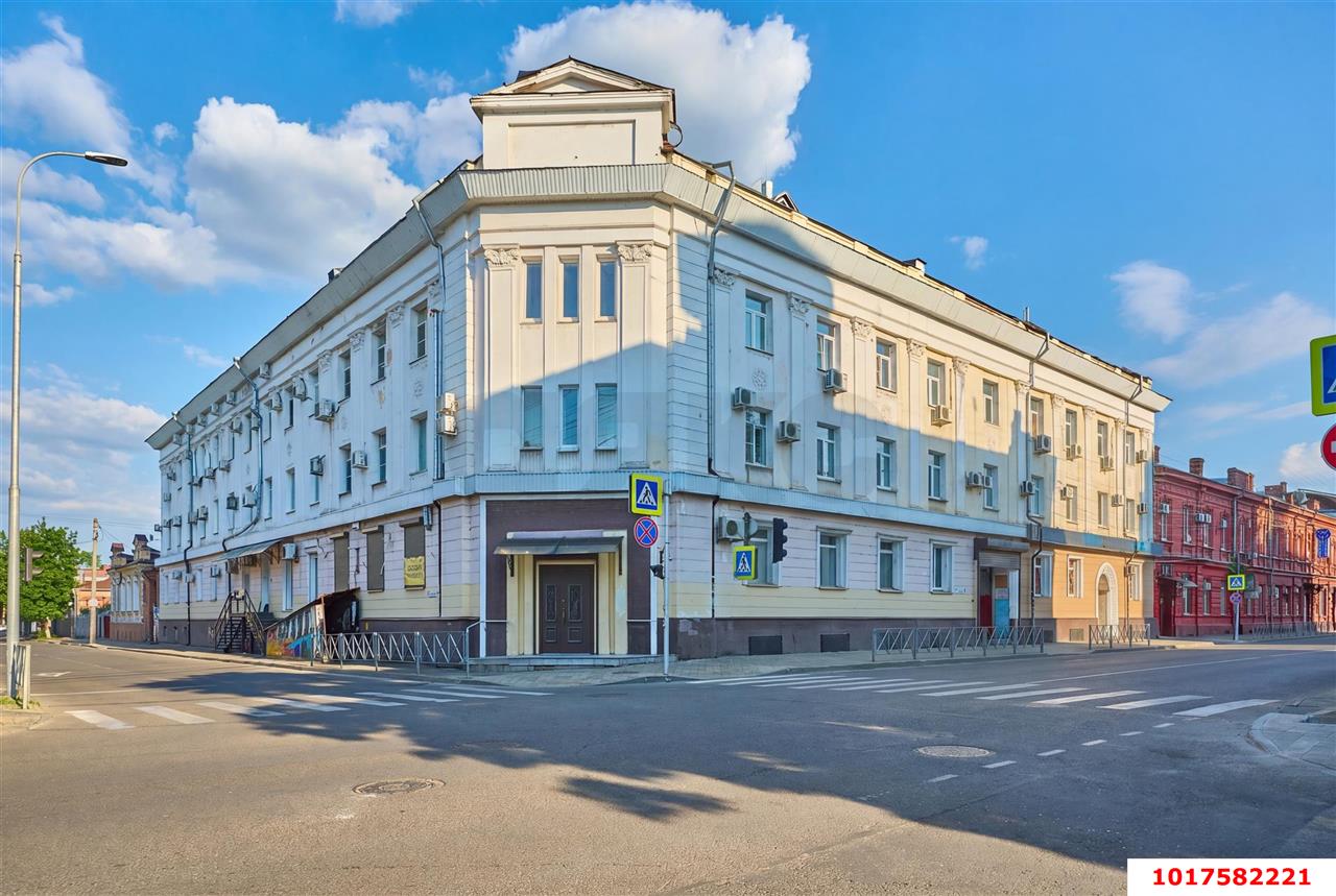 Фото №13: Офисное помещение <span class="whitespace-nowrap">320 м²</span>, <span class="whitespace-nowrap">4/4 эт.</span> - Краснодар, Центральный внутригородской округ, мкр. Центральный, ул. Чапаева, 94