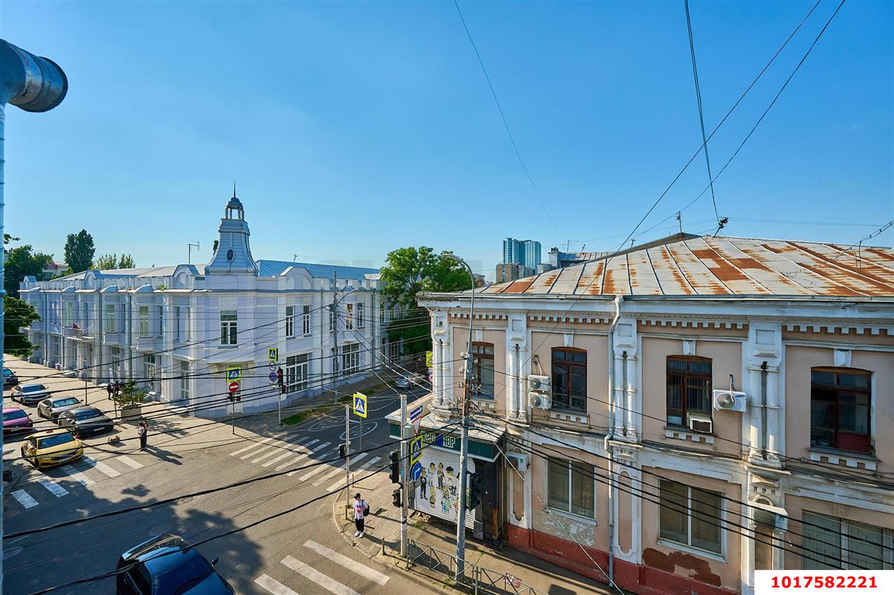 Фото №17: Офисное помещение <span class="whitespace-nowrap">320 м²</span>, <span class="whitespace-nowrap">4/4 эт.</span> - Краснодар, Центральный внутригородской округ, мкр. Центральный, ул. Чапаева, 94