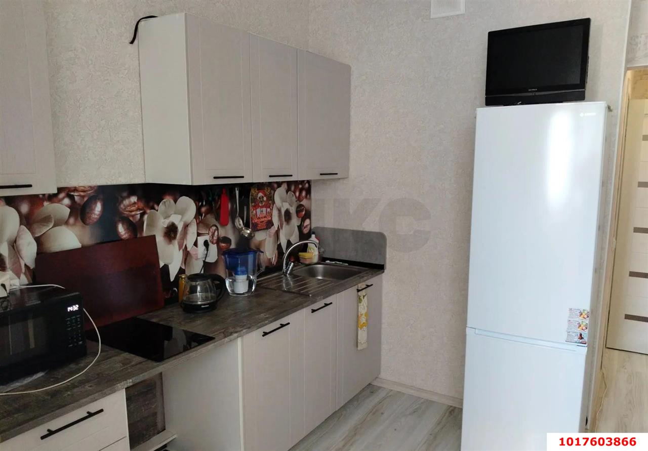 Фото №4: 1-комнатная квартира <span class="whitespace-nowrap">40 м²</span>, <span class="whitespace-nowrap">15/16 эт.</span> - Краснодар, Прикубанский внутригородской округ, ЖК Славянка, мкр. Славянский, ул. Заполярная, 39к2