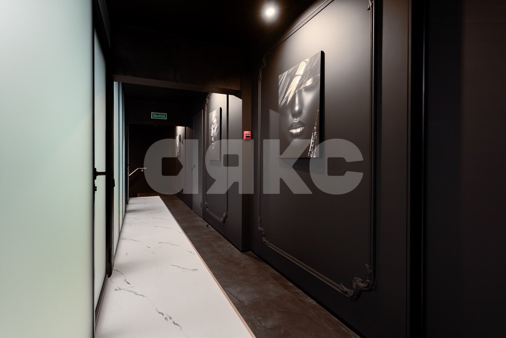 Фото №4: Коммерция <span class="whitespace-nowrap">250 м²</span>, <span class="whitespace-nowrap">1/11 эт.</span> - Москва, ул. Фрунзенская набережная, 38/1