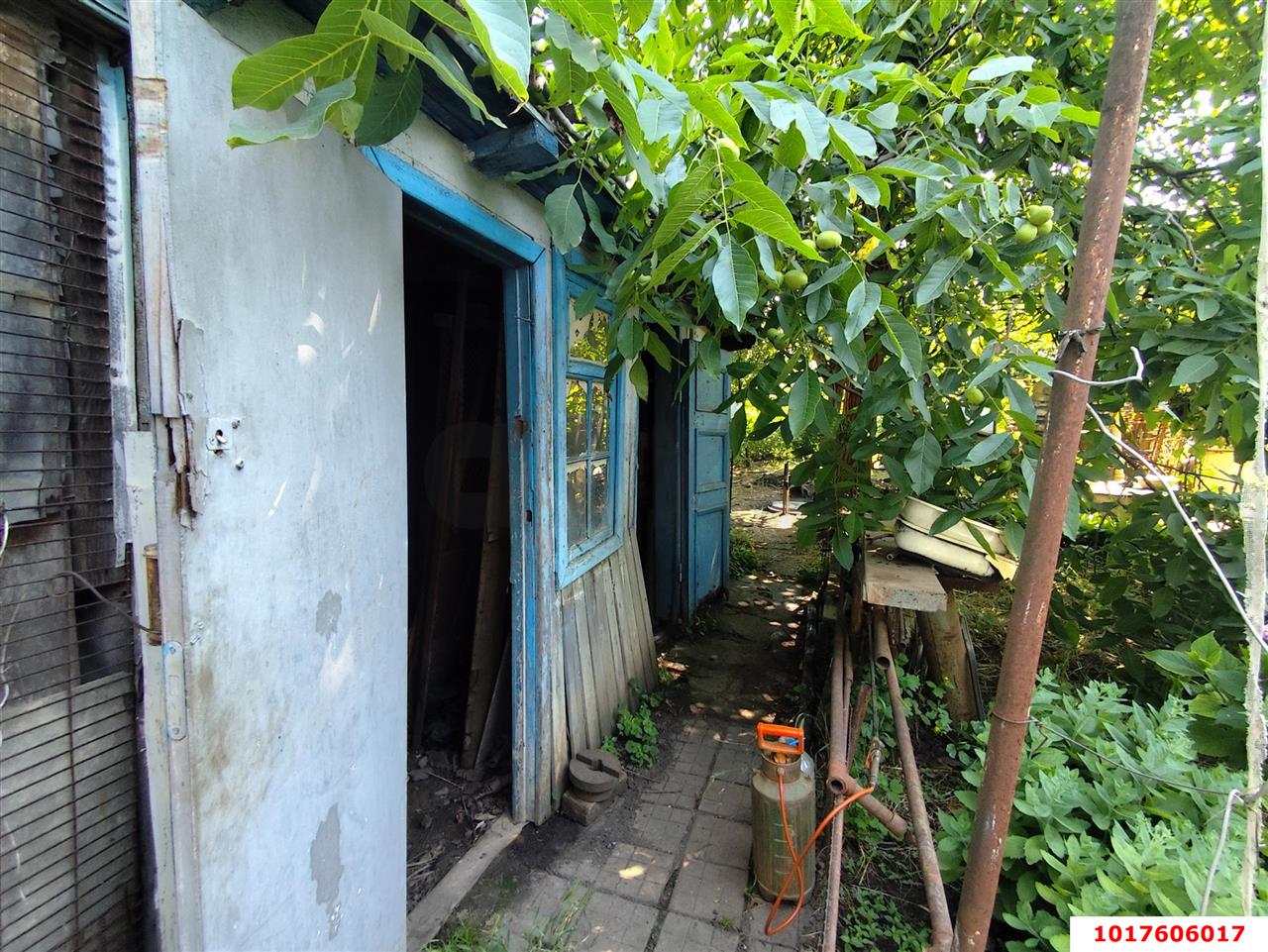 Фото №4: Дом <span class="whitespace-nowrap">20 м²</span> <span class="whitespace-nowrap">+ 6.24 сот.</span>, <span class="whitespace-nowrap">1 эт.</span> - Сад Кубани, мкр. Прикубанский внутригородской округ, ул. Западная, 40