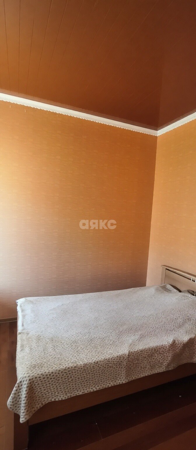 Фото №3: Дом <span class="whitespace-nowrap">100 м²</span> <span class="whitespace-nowrap">+ 6 сот.</span>, <span class="whitespace-nowrap">1 эт.</span> - Майкоп, мкр. Кондитерской Фабрики, ул. Восточная